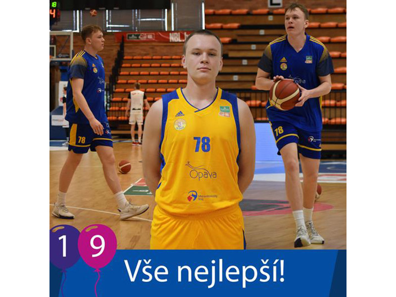 Dnes slaví své 19. narozeniny Honza Mička!