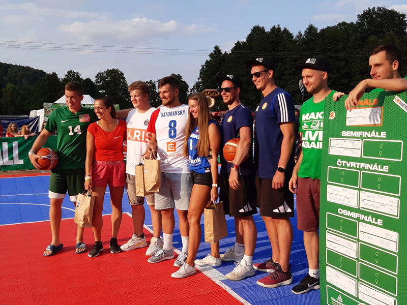 Radovan Kouřil a Honza Švandrlík prezentovali basket na Hradech Light