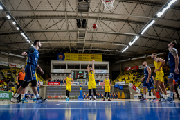 Opava porazila Kolín, zářili Mokráň se Slavíkem