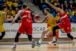 Opavě se zápas s Pardubicemi nepovedl Basketbalisté Opavy neměli v pátek svůj den.