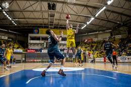 Opava s přehledem zvládla derby