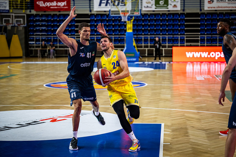 Derby nabídlo drama, Opavu v závěru podržel Šiřina