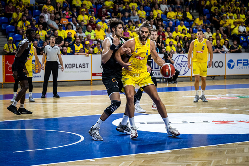 Opavu čeká bitva o desátou výhru v řadě. Chybět bude kapitán Šiřina