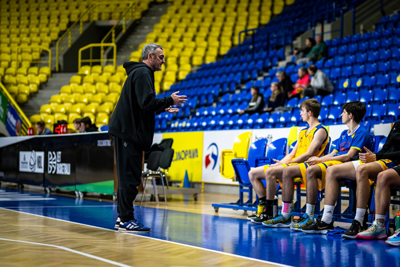 Béčko devatenáctky prohrálo derby