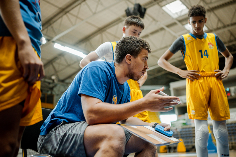 Béčkoví kadeti nestačili na lídra a hladce porazili Karvinou
