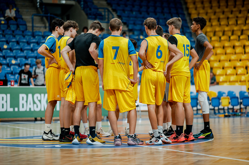 Béčkoví kadeti přehráli Zlín. Hodně vidět byl Kuba Kraval