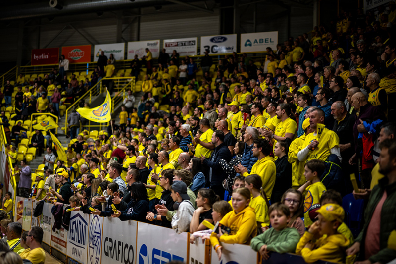 Zafunguje kouzlo žlutého pekla? Pomoc fanoušků potřebujeme, hlásí opavská kabina