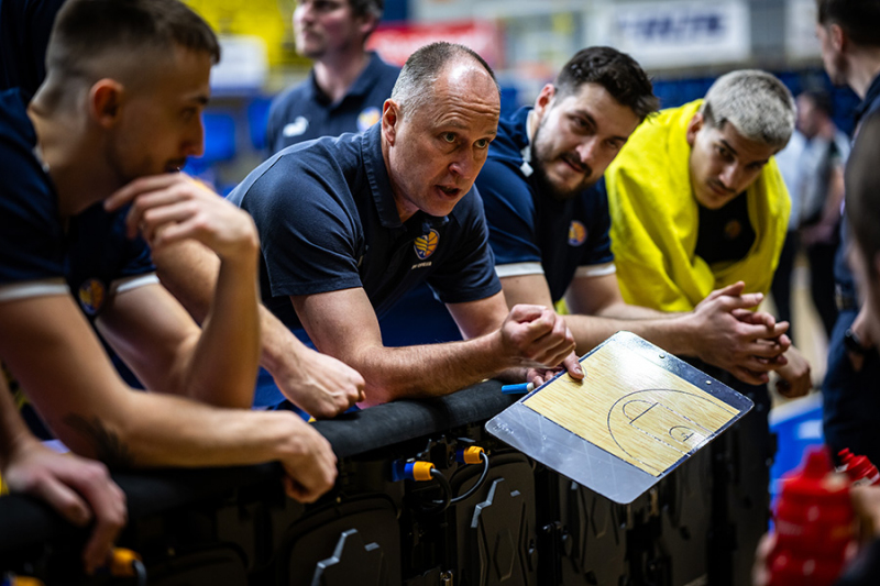 Rychlé vypadnutí hodně mrzí, přiznal Petr Czudek a chválil fanoušky