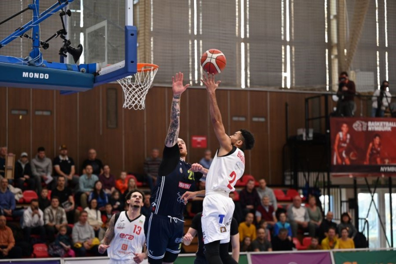 Opava v oslabené sestavě favorita nezastavila