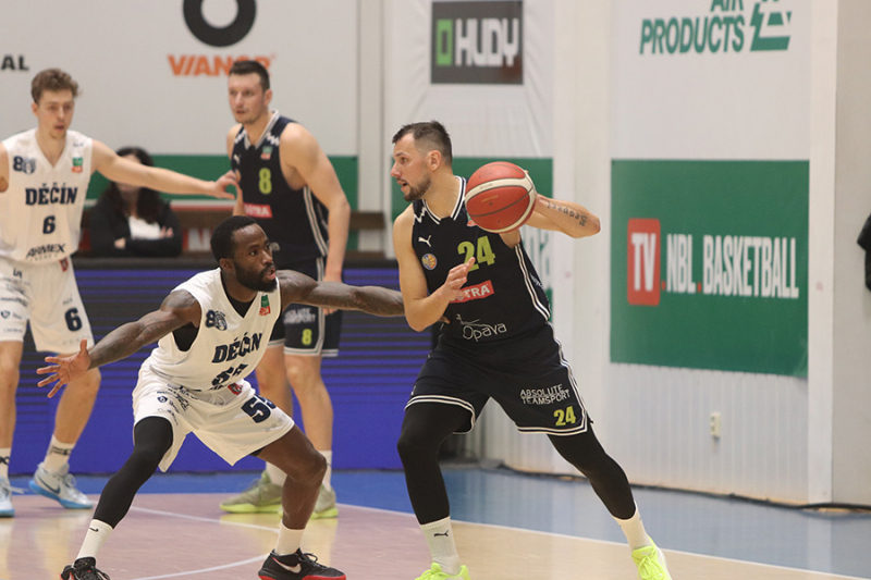 V Děčíně se Opava trápila a domů veze prohru