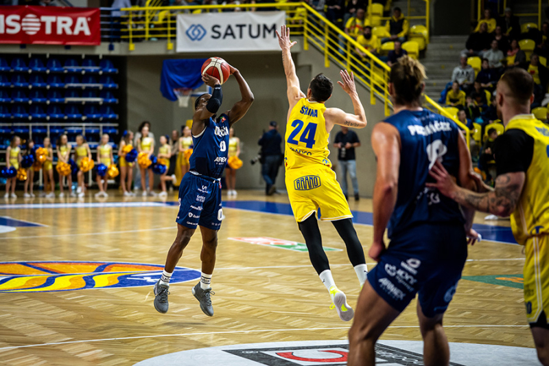 Opava předvedla velký obrat, Válečníky porazila