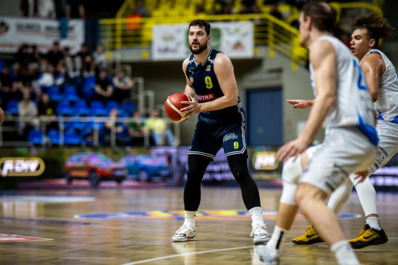 Filip Zbránek o nové smlouvě, Martinu Gniadkovi i dovolené u moře