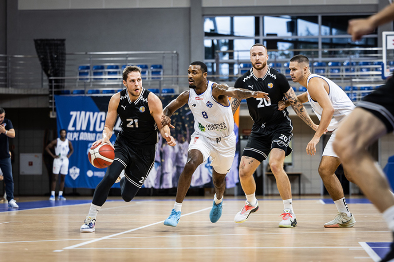 V Polsku přišla porážka, pozitivem Kuba Slavík