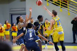 Opava premiéru v Evropě zvládla. Na tým jsem pyšný, řekl David Zach