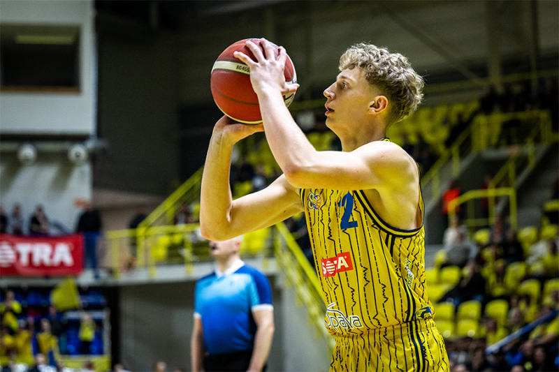 Jasné vítězství nad Tindastóllem, šanci dostali i mladíci