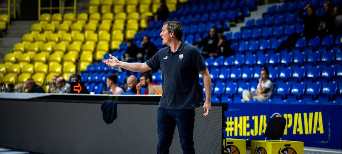 Junioři padli na palubovce favorita. Měli jsme ve hře dobré momenty, řekl Vlček