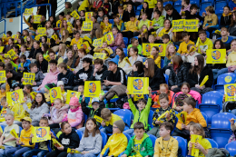 Divácký rekord pokořen. Palubovka opavské haly opět přepisovala historii