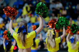 Divácký rekord pokořen. Palubovka opavské haly opět přepisovala historii