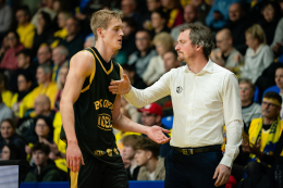 Charitativní aukce dresů