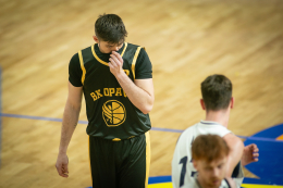 Charitativní aukce dresů