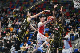 Opava porazila Slavii, z jasného zápasu nakonec drama