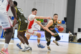 Opava porazila Slavii, z jasného zápasu nakonec drama