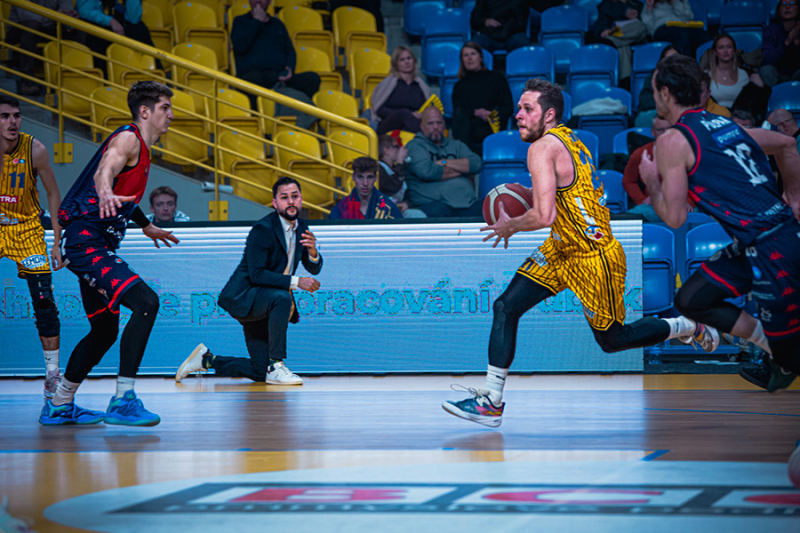 Porážka s Brnem hodně bolí. Proti Děčínu se musíme chytit, řekl Radovan Kouřil