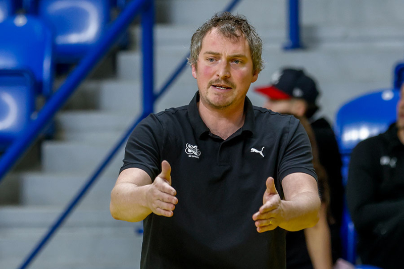 Oslabená Opava na palubovce Radotína neuspěla