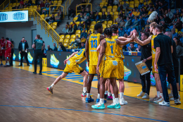 Opavští basketbalisté senzačně porazili Nymburk. Zasloužené vítězství, řekl David Zach