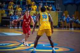 Opavští basketbalisté senzačně porazili Nymburk. Zasloužené vítězství, řekl David Zach