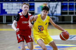 Patnáctka i s marody porazila Nymburk a míří na republiku