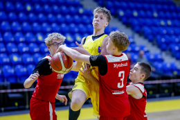 Patnáctka i s marody porazila Nymburk a míří na republiku