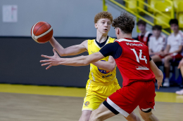 Patnáctka i s marody porazila Nymburk a míří na republiku