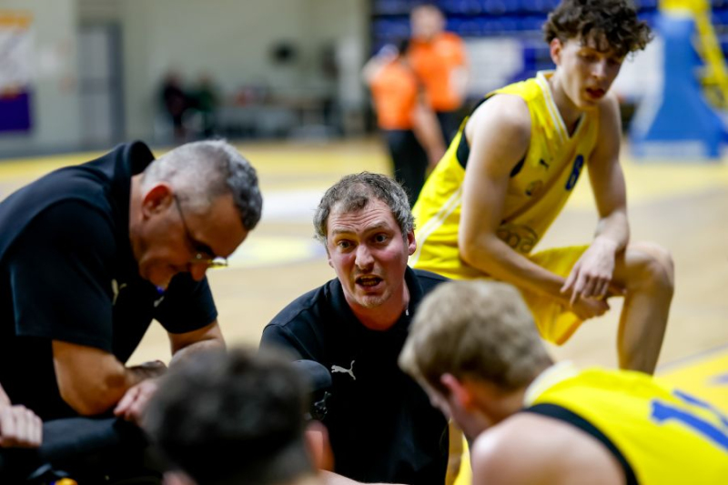 Stylová rozlučka béčka: Polabí si domů odvezlo stovku