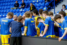 Junioři nezvládli odvetu a sezona jim skončila. Výsledek je pro nás krutý, řekl kouč