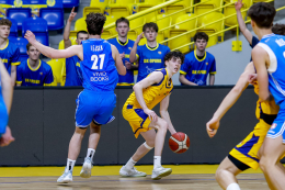 Junioři nezvládli odvetu a sezona jim skončila. Výsledek je pro nás krutý, řekl kouč