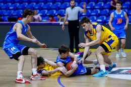 Junioři nezvládli odvetu a sezona jim skončila. Výsledek je pro nás krutý, řekl kouč